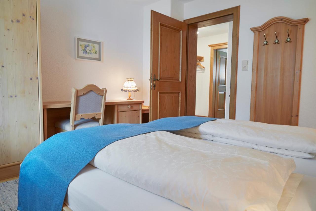 Haus Elfi Fiegl Apartment Oetz Bagian luar foto